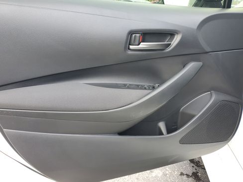 Certified 2025 Toyota Corolla Core image 25