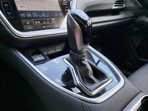 Used 2023 Subaru Legacy Limited AWD/4WD image 22