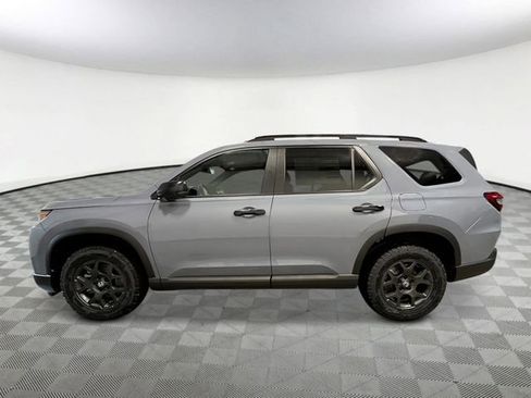 New 2026 Honda Pilot TrailSport image 3