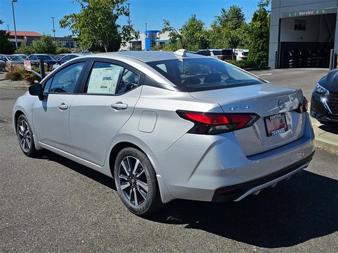 New 2025 Nissan Versa SV w/ Trunk Package image 4