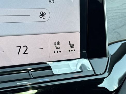 New 2026 Volkswagen Atlas SE image 22