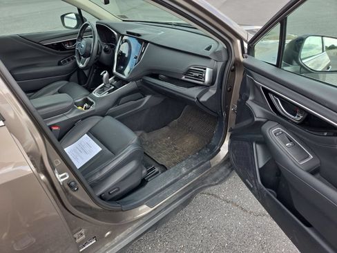 Certified 2022 Subaru Outback Limited AWD/4WD image 6