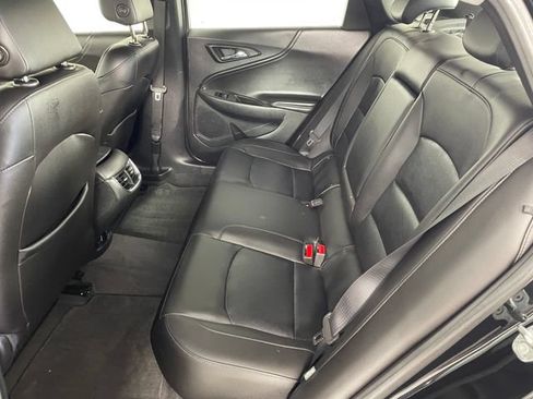 Used 2016 Chevrolet Malibu LT w/ Leather Package FWD image 16