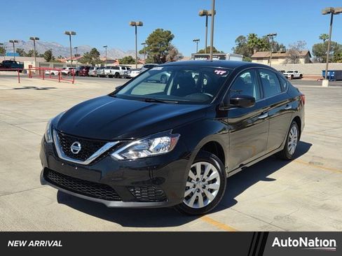 Used 2017 Nissan Sentra SV image 1