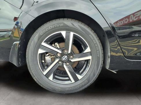 Used 2024 Nissan Sentra SV FWD image 20