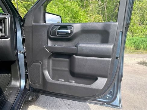Used 2020 Chevrolet Silverado 1500 Custom AWD/4WD image 26