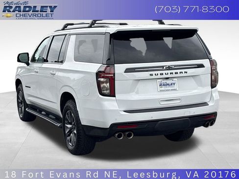 Used 2023 Chevrolet Suburban Z71 w/ Off-Road Capability Package AWD/4WD image 3