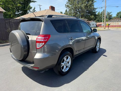 Used 2011 Toyota RAV4 4WD w/ Upgrade Value Pkg image 5