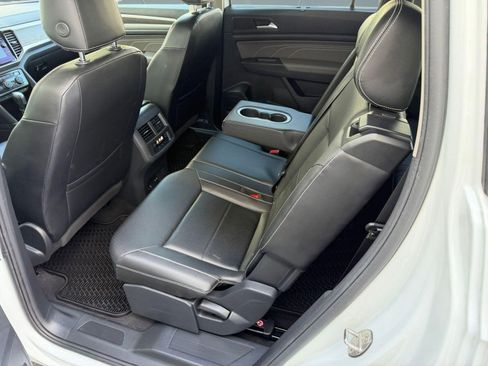 Used 2022 Volkswagen Atlas SE AWD/4WD image 14