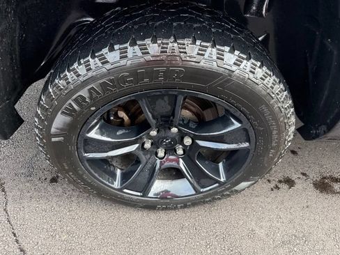 Used 2022 RAM 1500 Big Horn AWD/4WD image 15