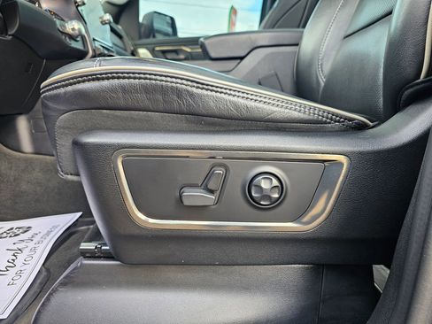 Used 2021 RAM 1500 Limited w/ Night Edition image 30