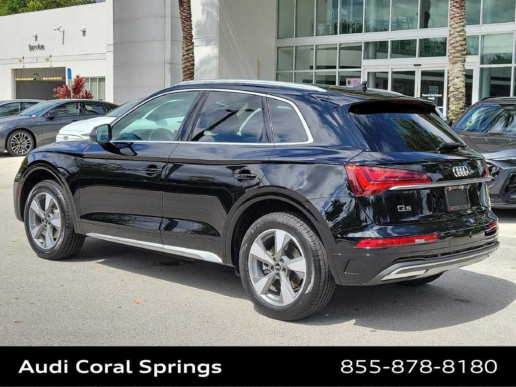 Certified 2024 Audi Q5 2.0T Premium w/ Convenience Package AWD/4WD image 12