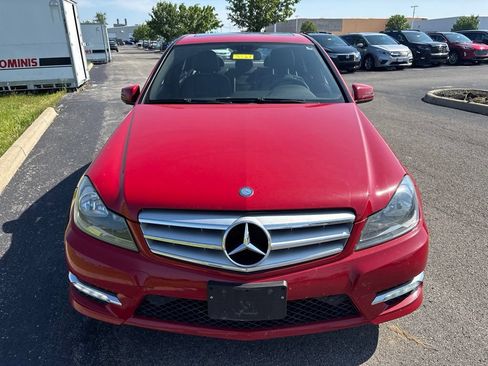 Used 2012 Mercedes-Benz C 300 4MATIC Sedan image 2