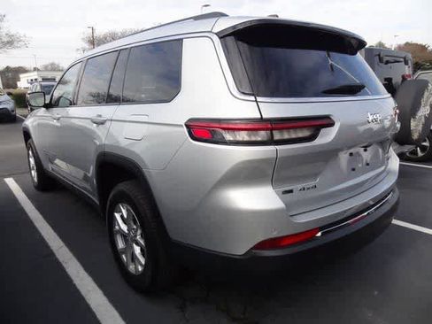 Used 2023 Jeep Grand Cherokee L Limited image 6
