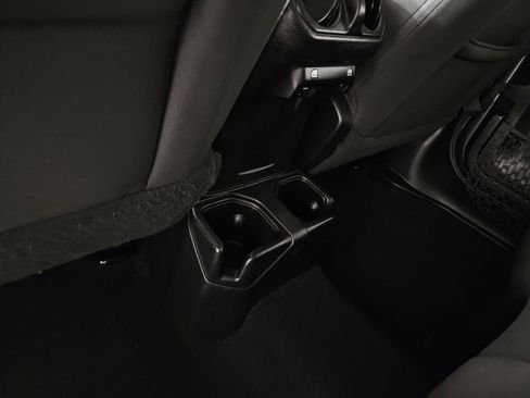 Used 2019 Jeep Wrangler Unlimited Sport S AWD/4WD image 26