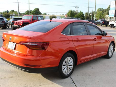 Used 2019 Volkswagen Jetta S image 5