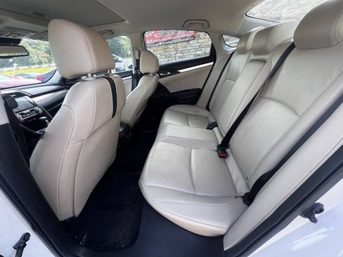 Used 2016 Honda Civic Touring image 15