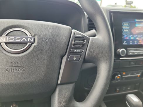 Used 2023 Nissan Frontier SV w/ Midnight Edition Package RWD image 19