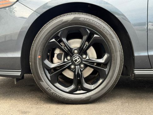 Used 2025 Honda Accord SE image 14