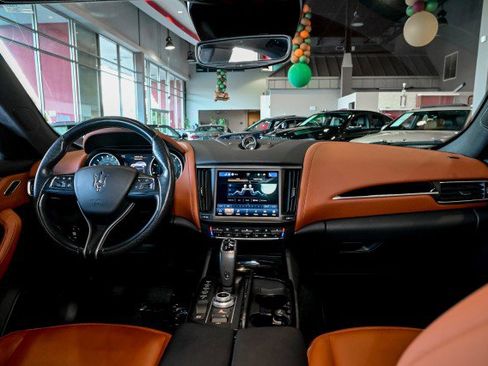 Used 2022 Maserati Levante GT image 25