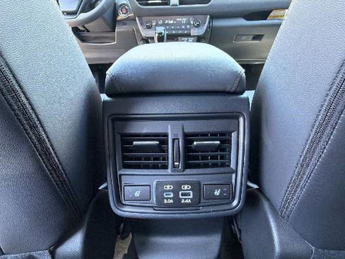 New 2026 Subaru Outback Limited AWD/4WD image 25