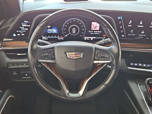 Used 2021 Cadillac Escalade ESV Premium Luxury w/ Driver Assist Tech Package image 12