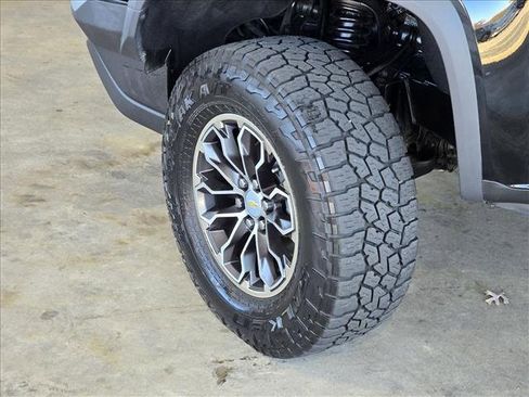 Used 2019 Chevrolet Colorado ZR2 image 26