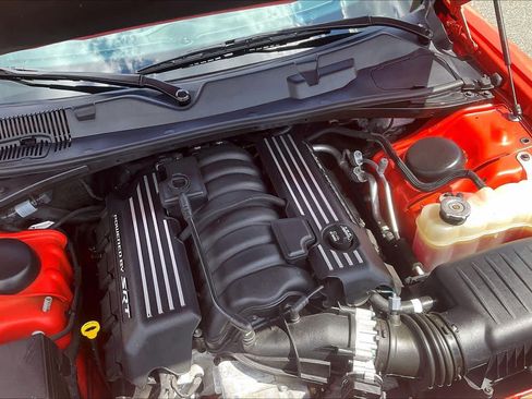 Used 2022 Dodge Challenger R/T Scat Pack RWD image 27