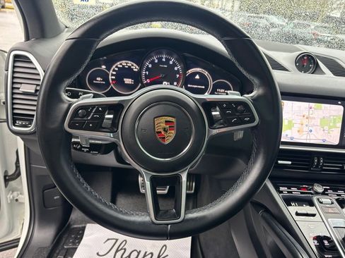 Used 2021 Porsche Cayenne S AWD/4WD image 19