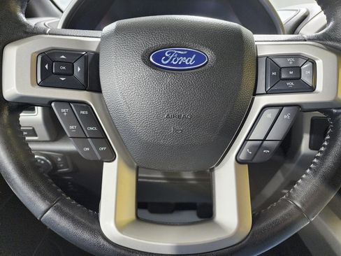 Used 2018 Ford F150 Lariat image 14