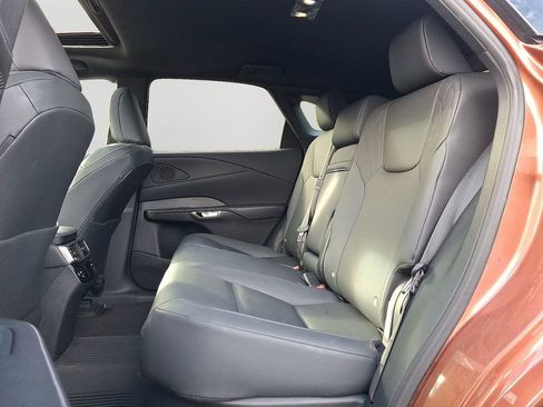 Used 2025 Lexus RX 350 Premium image 8