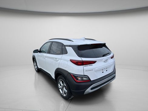 Used 2023 Hyundai Kona SEL image 5