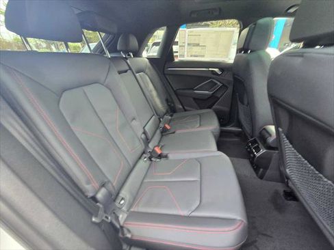 Used 2025 Audi Q3 2.0T Premium Plus w/ Premium Plus Package AWD/4WD image 13