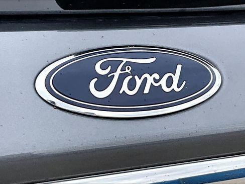 Used 2022 Ford Explorer Limited RWD image 30