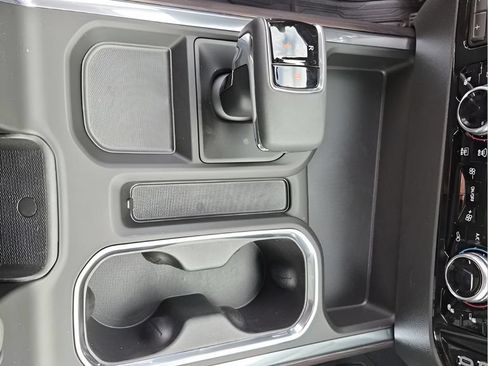 New 2026 GMC Sierra 1500 SLT AWD/4WD image 48