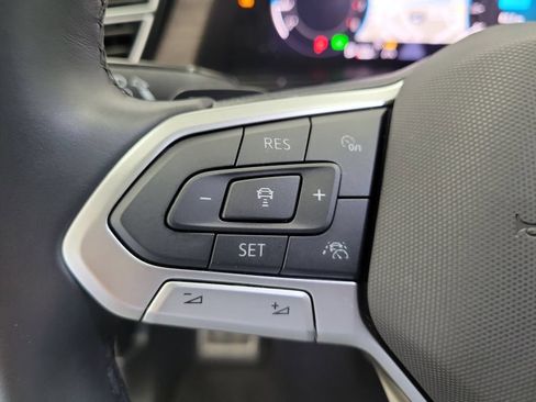 Used 2026 Volkswagen Atlas SEL Premium R-Line AWD/4WD image 25