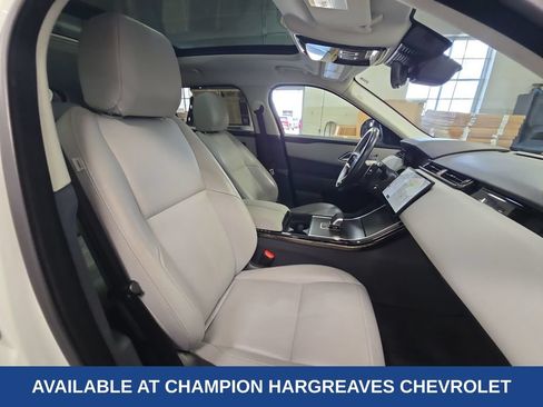Used 2025 Land Rover Range Rover Velar Dynamic SE AWD/4WD image 36