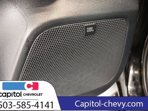 Used 2019 Toyota Tacoma TRD Off-Road w/ TRD Premium Off Road Package AWD/4WD image 14