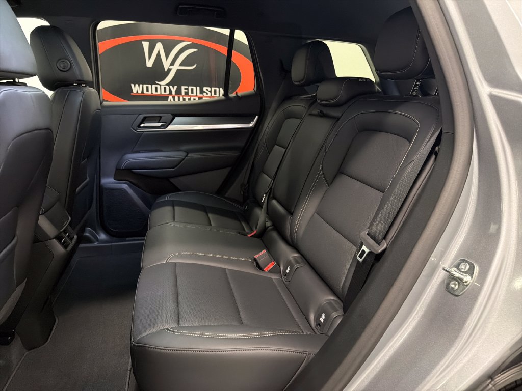 New 2027 GMC Terrain Elevation w/ Elevation Premium Package FWD image 13