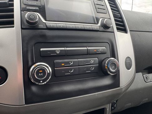 Used 2017 Nissan Frontier SV AWD/4WD image 20