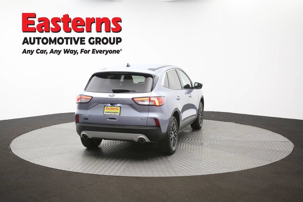 Used 2022 Ford Escape SE w/ Convenience Package FWD image 42