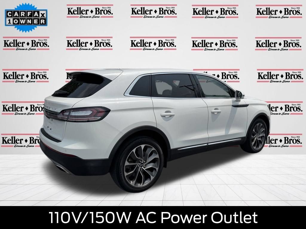 Used 2023 Lincoln Nautilus Reserve AWD/4WD image 7