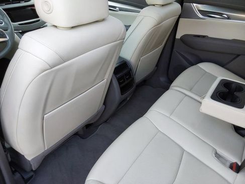 Used 2024 Cadillac XT5 Premium Luxury w/ LPO, Floor Liner Package AWD/4WD image 15