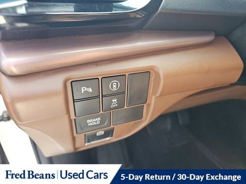 Used 2025 Acura RDX SH-AWD w/ Technology Package image 19