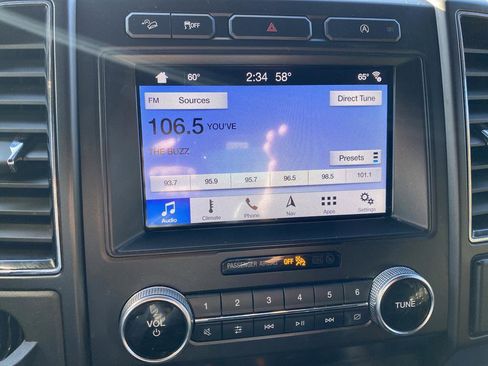 Used 2019 Ford Expedition Limited image 23