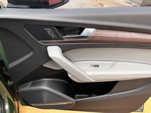 Used 2022 Audi Q5 2.0T Premium Plus w/ Premium Plus Package image 25