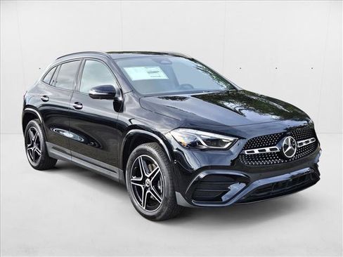 Used 2025 Mercedes-Benz GLA 250 image 6