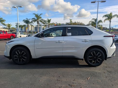 New 2026 Toyota bZ XLE Plus image 8