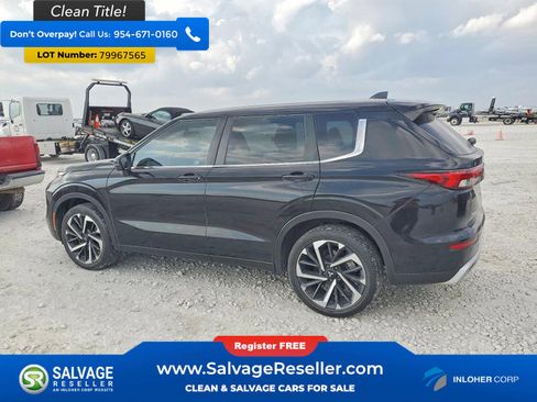 Used 2022 Mitsubishi Outlander SE AWD/4WD image 3