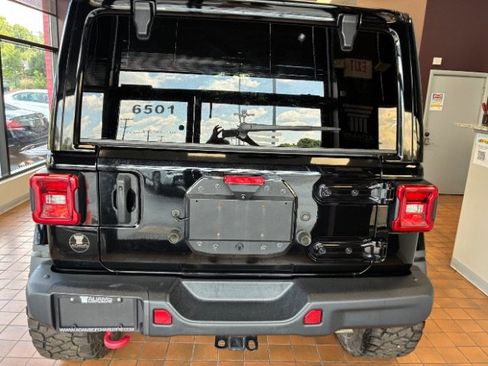 Used 2020 Jeep Wrangler Unlimited Rubicon AWD/4WD image 11